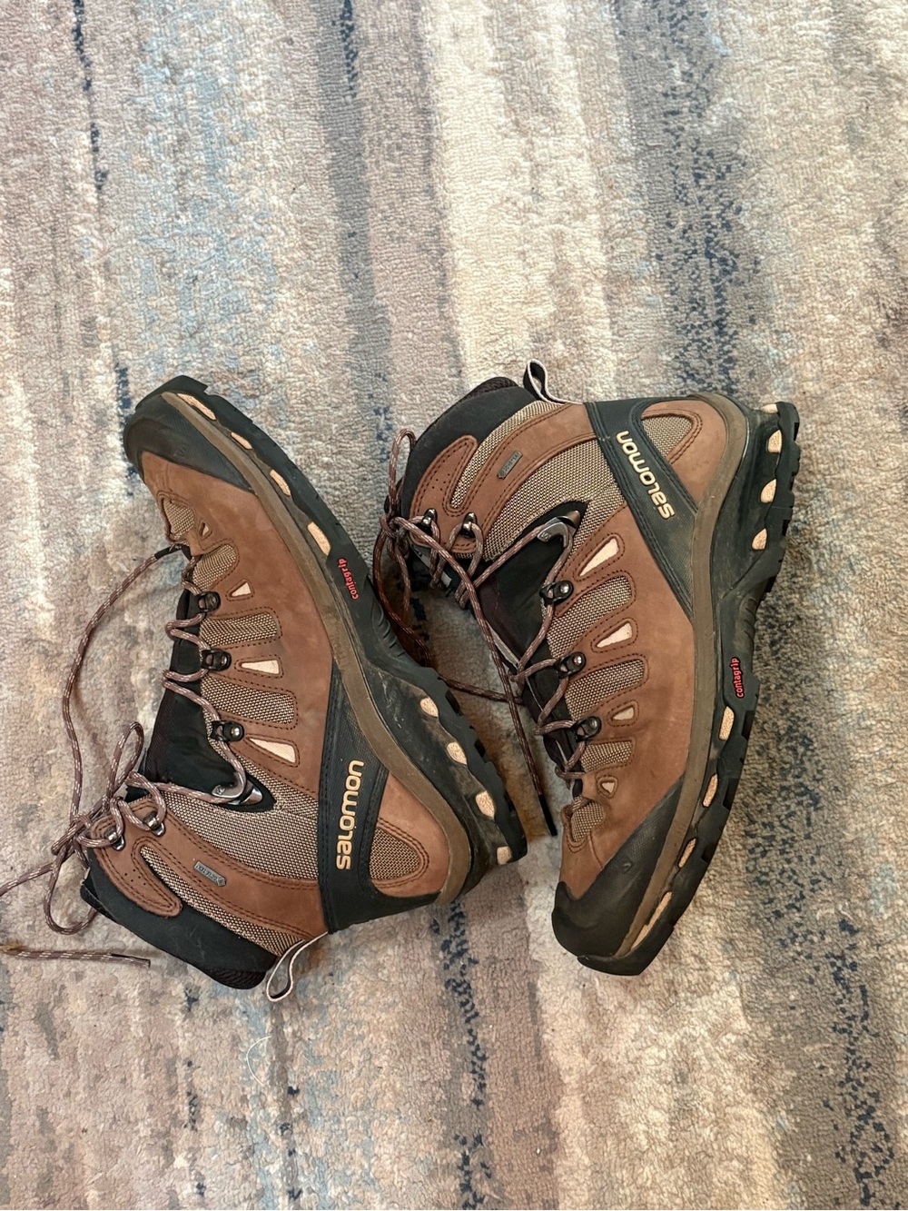 Men’s Salomon Quest 4D 2 GTX Hiking Tactical Boots Size 11.5